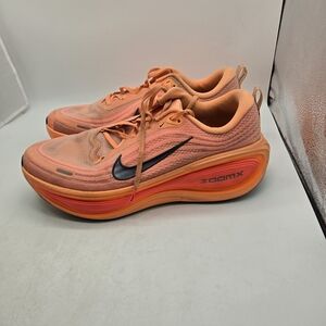 Nike Vomero Plus Size 14 B5